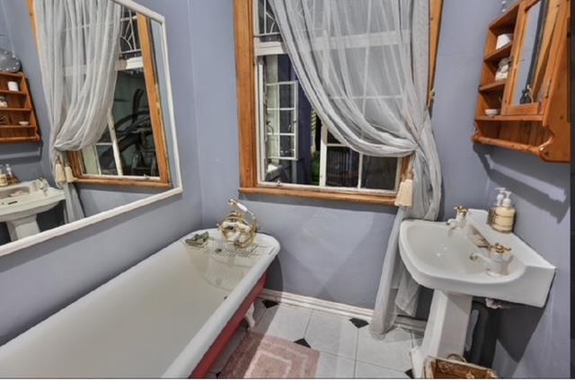 5 Bedroom Property for Sale in Waverley Free State